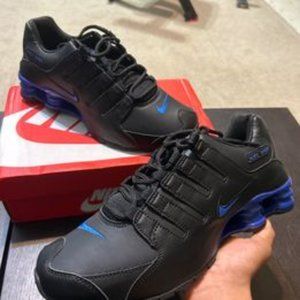 Nike Shox size 10 walking/running shoes